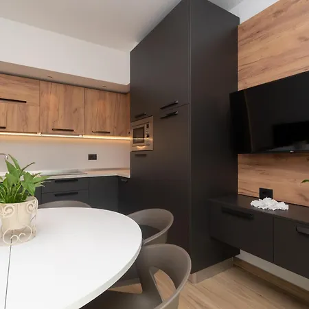 Pineta Mare Appart hôtel *